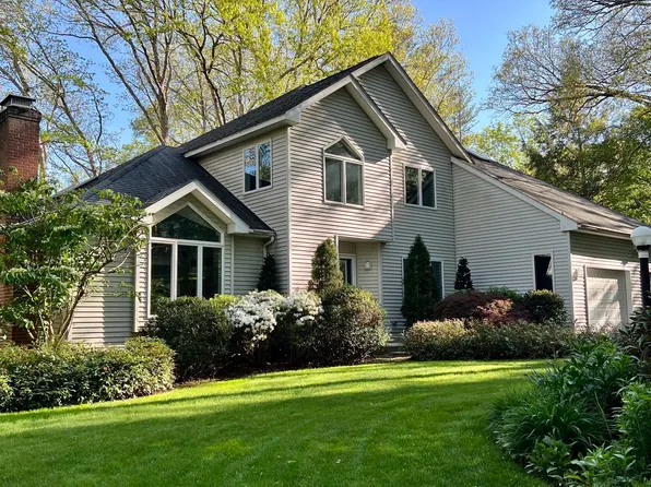 47 Jeremy River Drive, Colchester, CT 06415