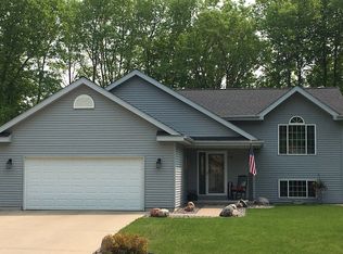 914 Wagner Rd SW, Menomonie, WI 54751