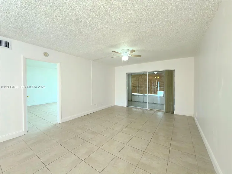 609 S State Road 7 #1C — Photo 17