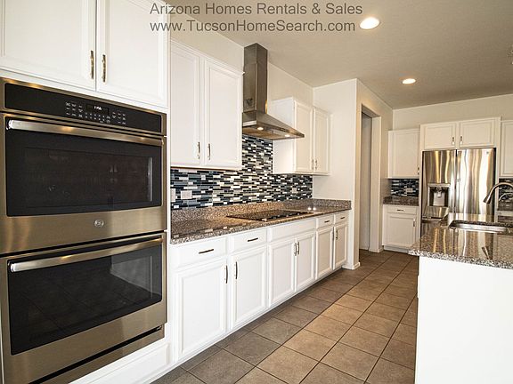 3rd image of 17240 S Nicholas Falls Dr
