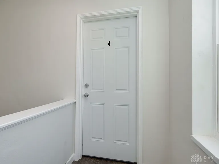 531 Hadley Ave #4 — Photo 5
