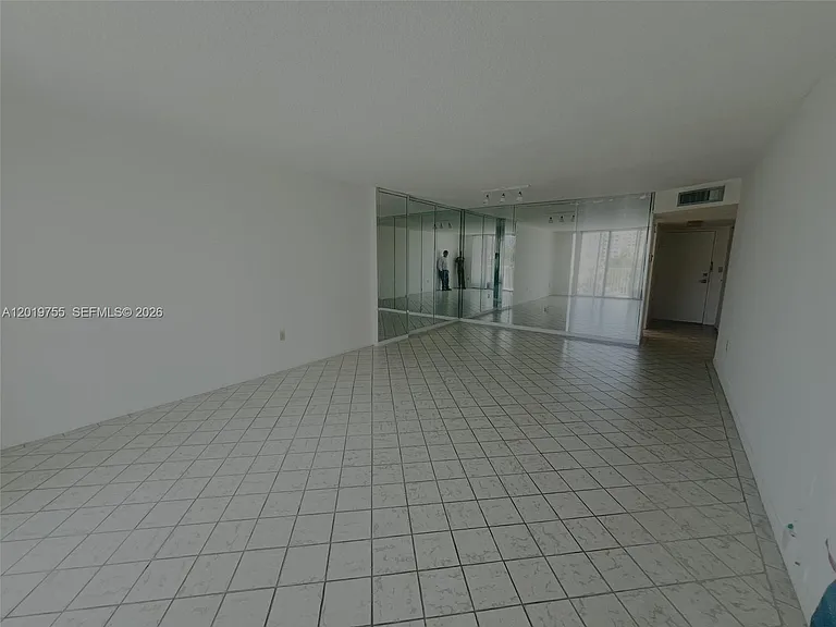 2801 NE 183rd St #405W — Photo 3