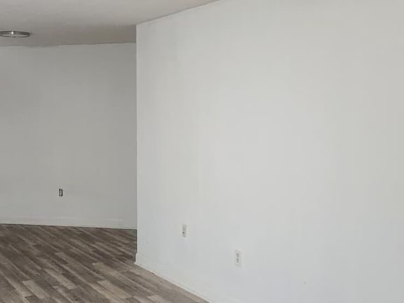 3rd image of 6555 W Broward Boulevard #201