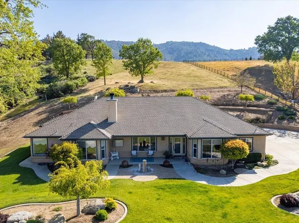 23251 Dart Dr, Tehachapi, CA 93561