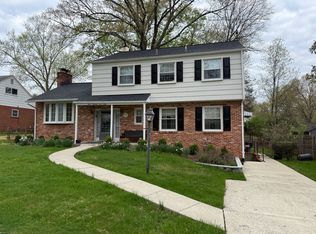 303 Charlton Ct, Silver Spring, MD 20902