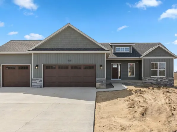 230-9 Mile Rd NW, Comstock Park, MI 49321