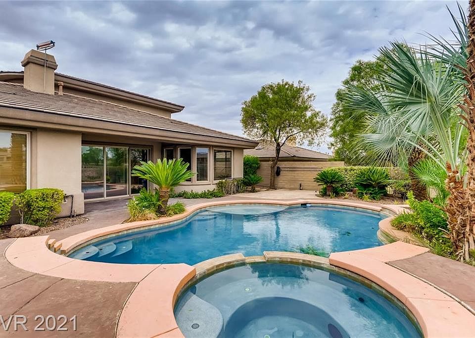 1st image of 14 Eagle Chase Ct