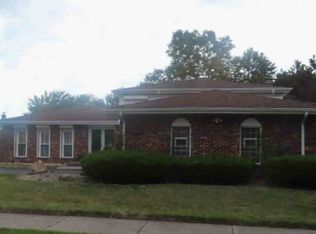 1008 E 193rd St, Glenwood, IL
