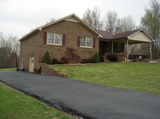 298 Lakeside Dr, Rock Island, TN 38581