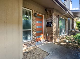 9658 Bryson Dr, Dallas, TX 75238