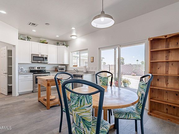 3rd image of 11011 W GUAYMAS Drive