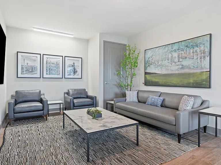 THE CASCADE AT FOUNDRY CREEK — Photo 11