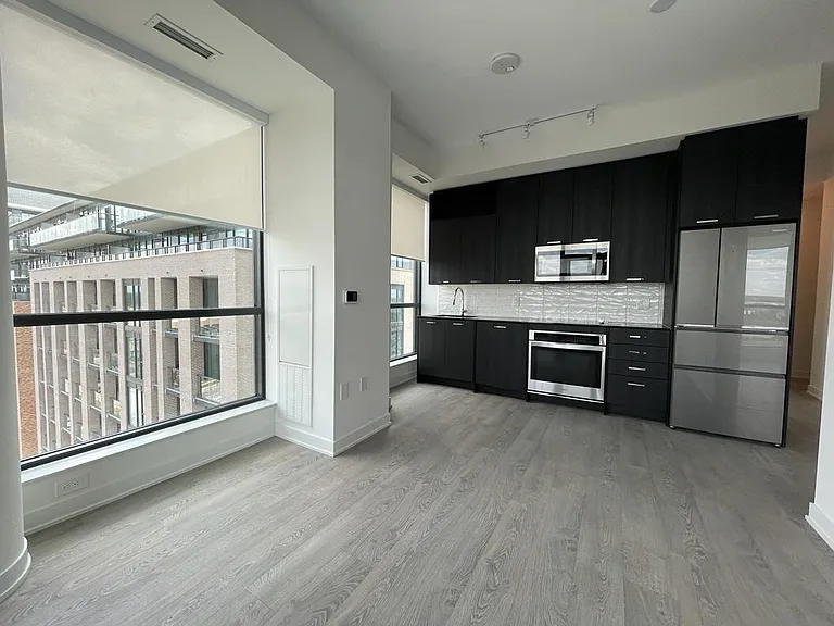 120 Eagle Rock Way #4 — Photo 3