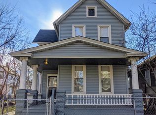 2001 Corning Ave, Cleveland, OH