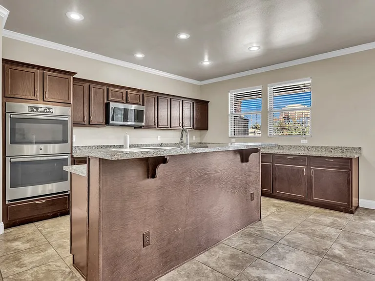1744 Boise Dr — Photo 8