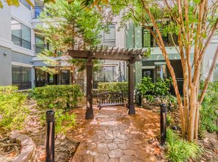 Elan at Bluffview, Dallas, TX 75220