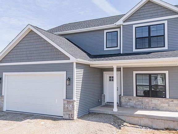 2nd image of 878 Red Hawk Drive