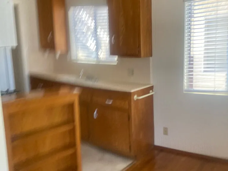 242 Argonne Ave — Photo 4