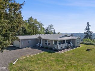 1206 Criteser Loop, Toledo, OR 97391