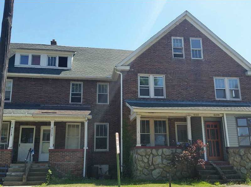 2nd image of 4113 Bell St