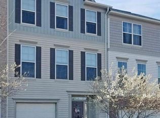 42655 Macauley Pl, Ashburn, VA 20148