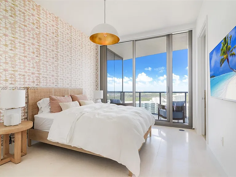15701 Collins Ave #2302 — Photo 12