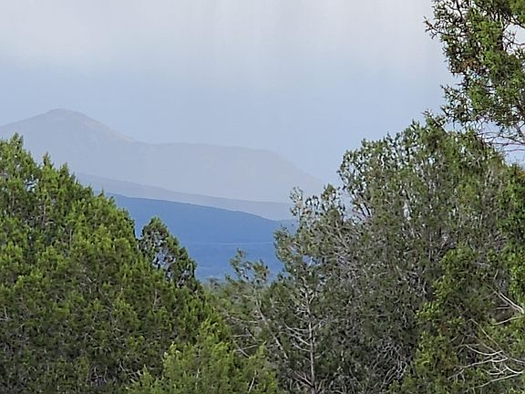 3rd image of 97C W Rattlesnake Rd