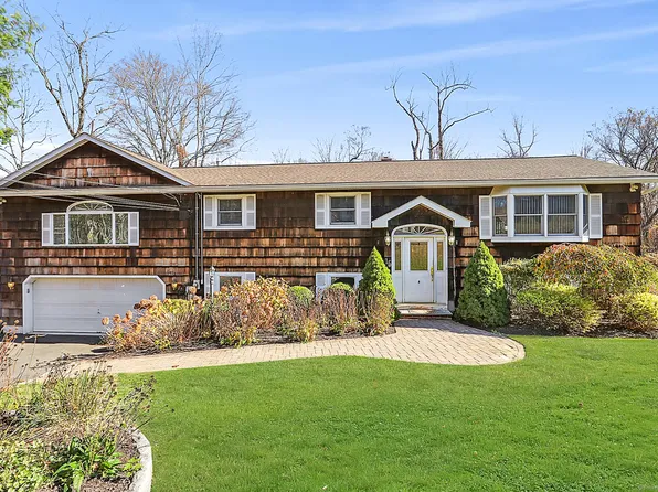 15 Eastwood Road, Danbury, CT 06811