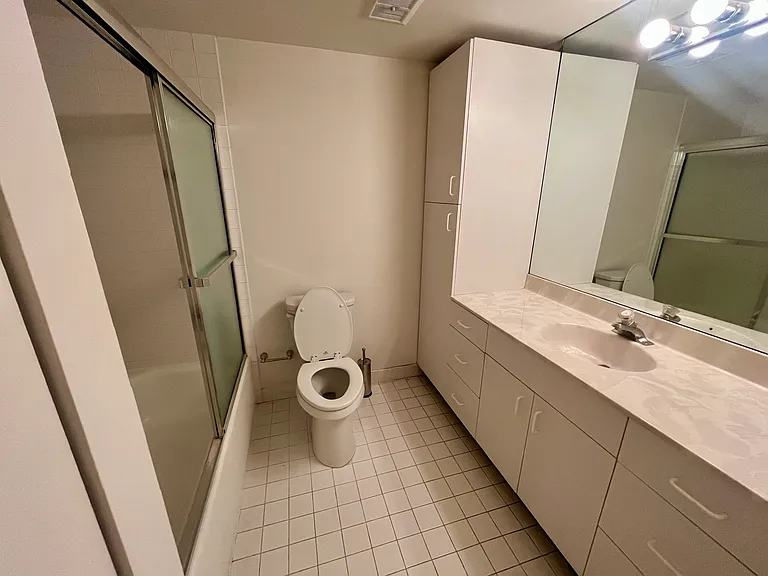 1637 Oakwood Dr #S113 — Photo 17