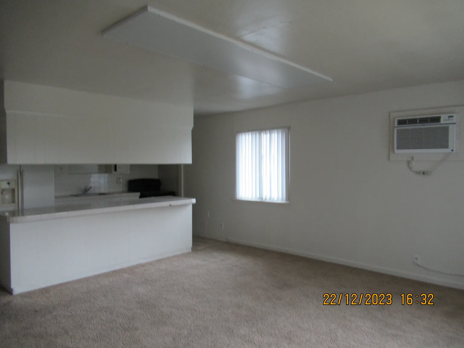 3908 43rd Ave APT 8 photo 1