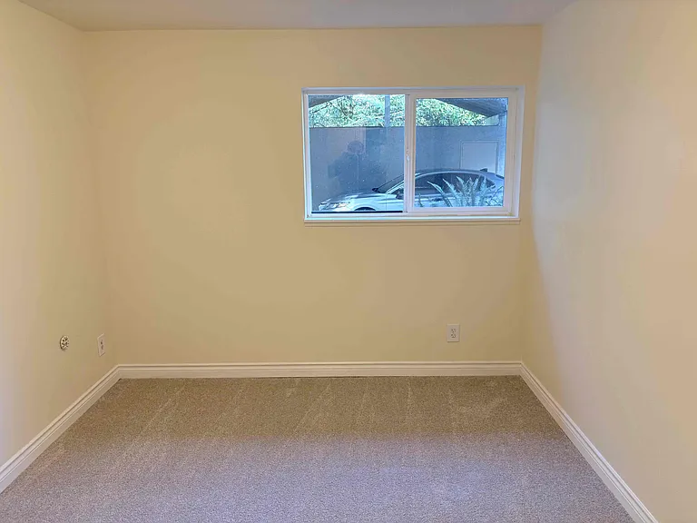10215 SE 6th St — Photo 19