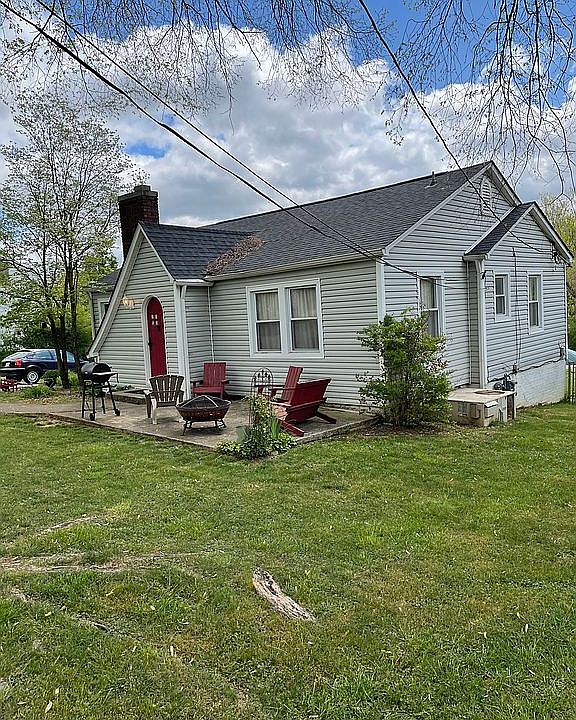 1st image of 2000 Fair Dr