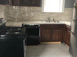 96 Hendricks St #3, Central Falls, RI 02863