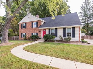 8423 Fort Hunt Rd, Alexandria, VA 22308