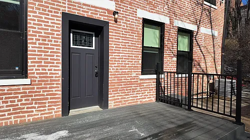 142 E Clifton Ave #2 Photo 1
