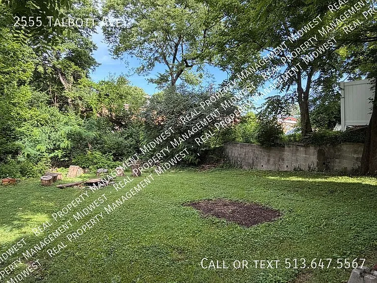 2555 Talbott Ave — Photo 18