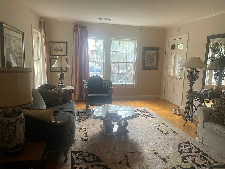 2202 Lindell Ave #2 — Photo 4