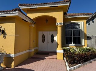 16339 SW 95th Ln, Miami, FL 33196