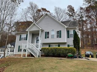3339 Green Leaf Ln, Gainesville, GA 30507