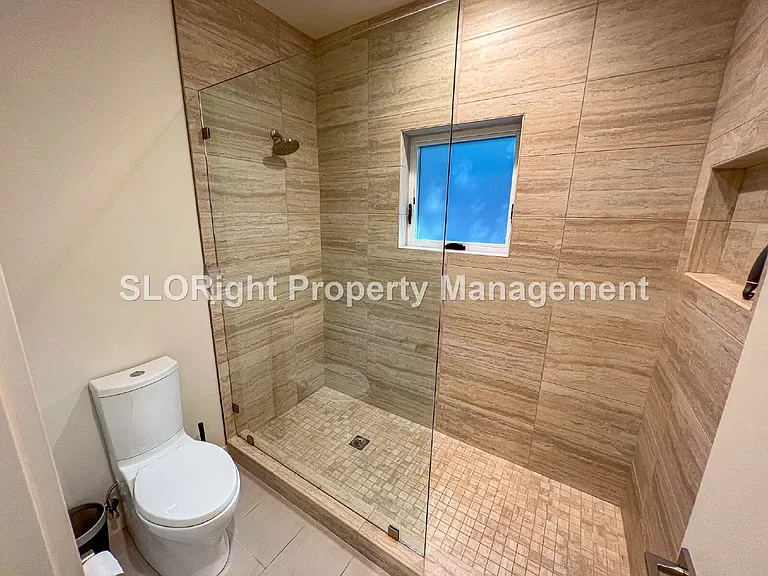 2279 San Luis Dr — Photo 10