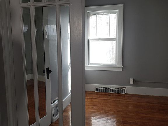 4th image of 2640 S 11th St #2