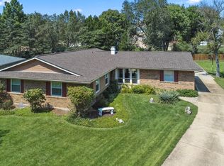 14325 Lake Tahoe Dr, Chesterfield, MO 63017