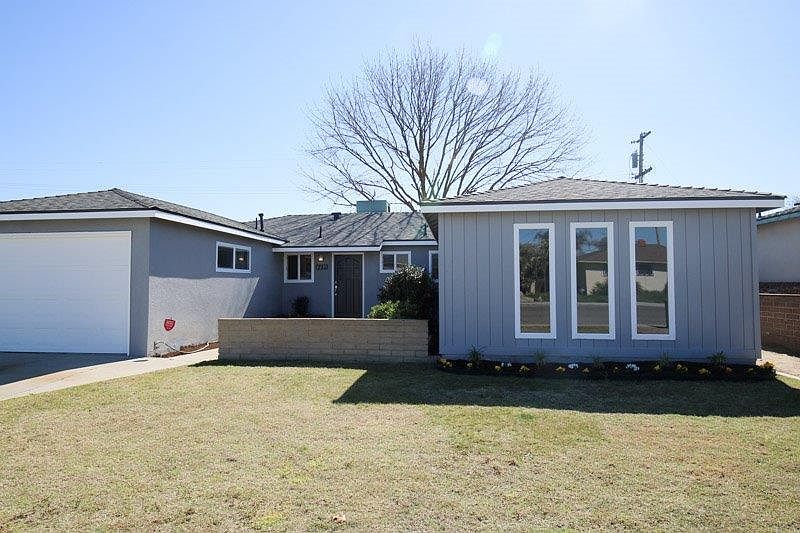 1st image of 2235 Dennis Dr