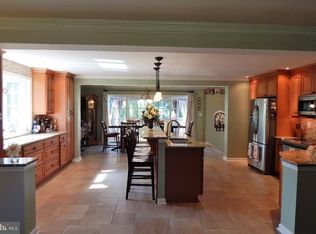 314 Bloomfield Rd, Warminster, PA 18974