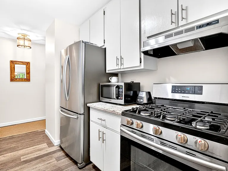 138 Indian Hollow Ct — Photo 11