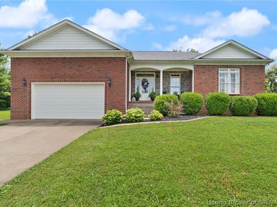 8274 Crimson Creek Court, Georgetown, IN, 47122