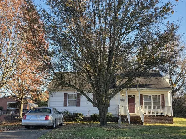 728 Center Ave, Newport News, VA 23605