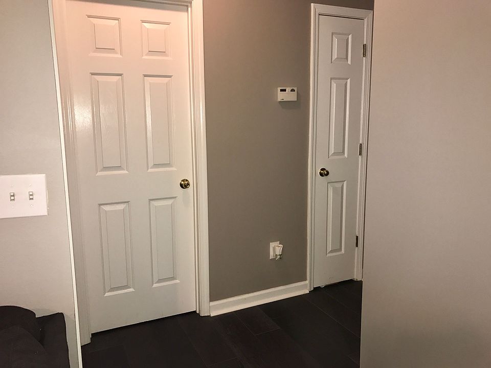 1st image of 126 Walcott Dr