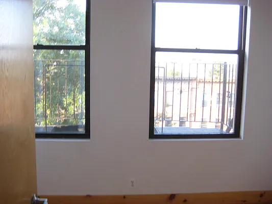 Rented by East Williamsburg Realty Inc | media 29