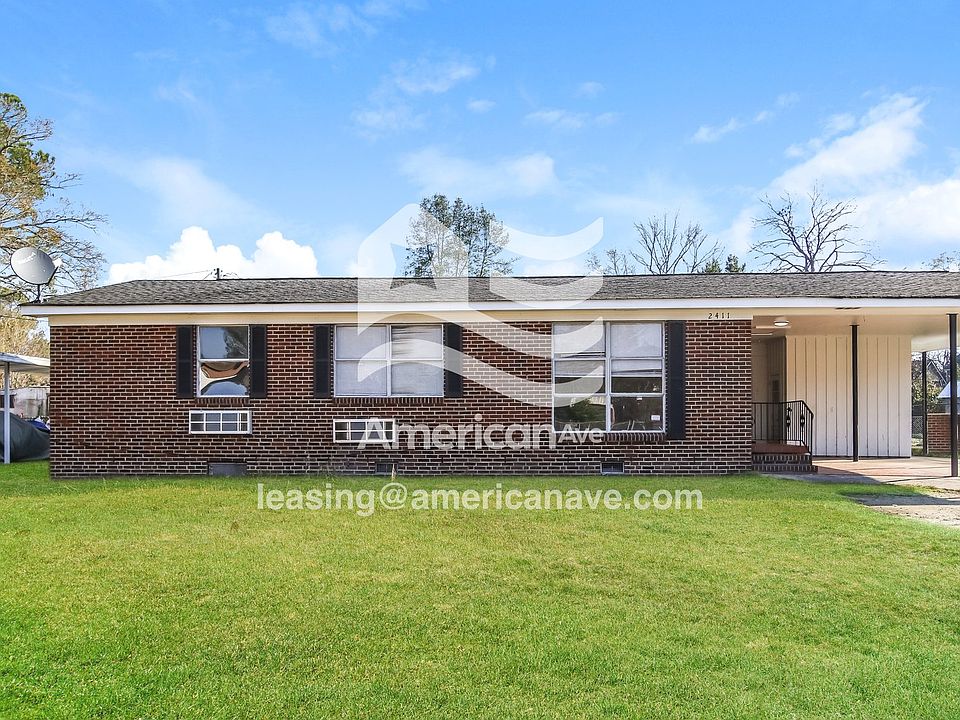1717582_001_front_view_14242030.jpg